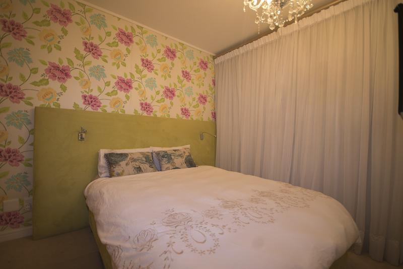 To Let 2 Bedroom Property for Rent in De Waterkant Western Cape